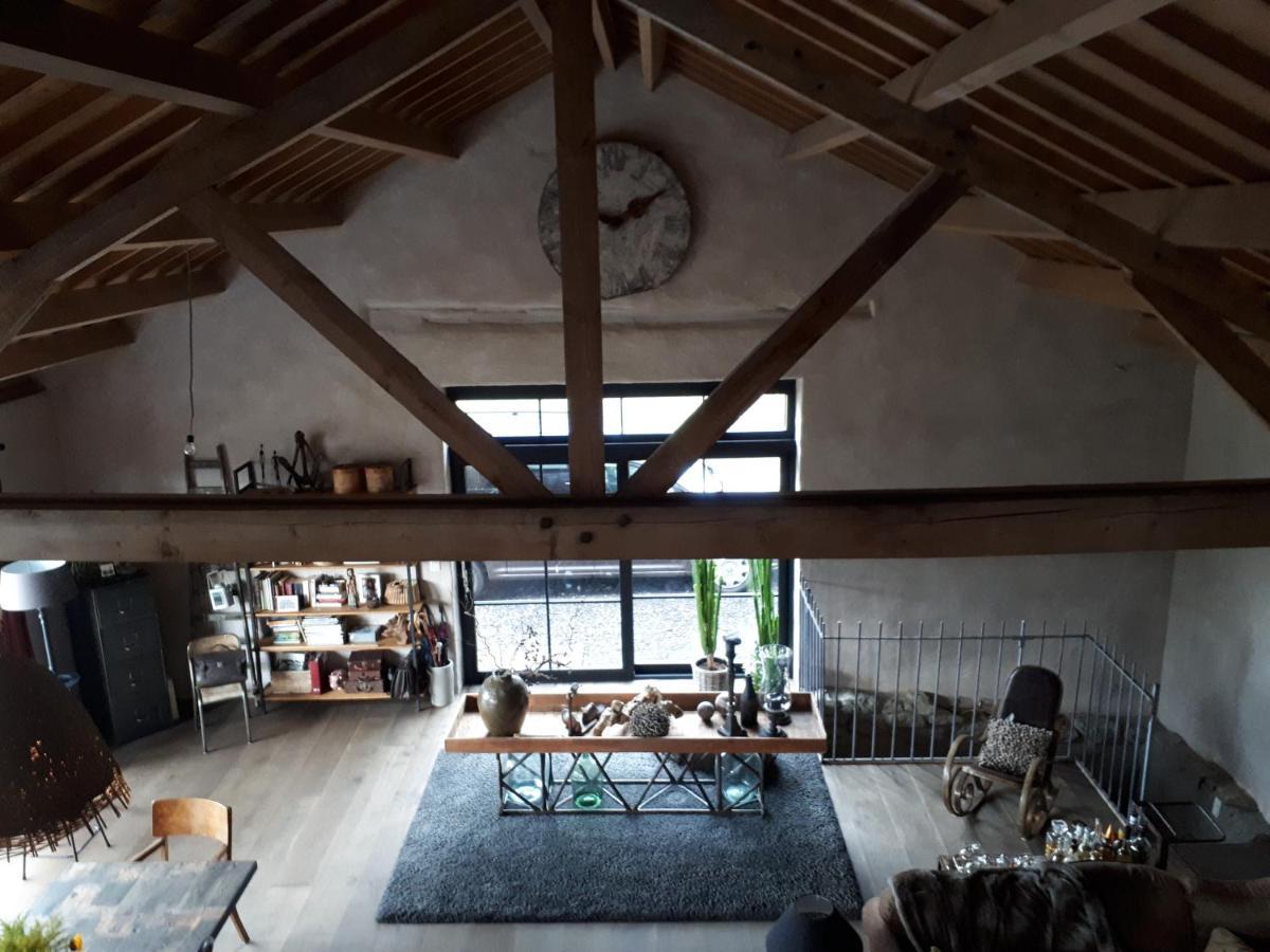 Le Hangar Des Voyageurs Petit-Halleux Экстерьер фото