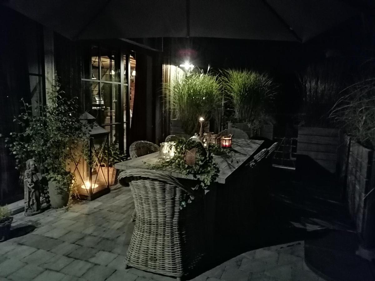 Le Hangar Des Voyageurs Petit-Halleux Экстерьер фото