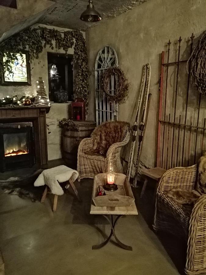 Le Hangar Des Voyageurs Petit-Halleux Экстерьер фото